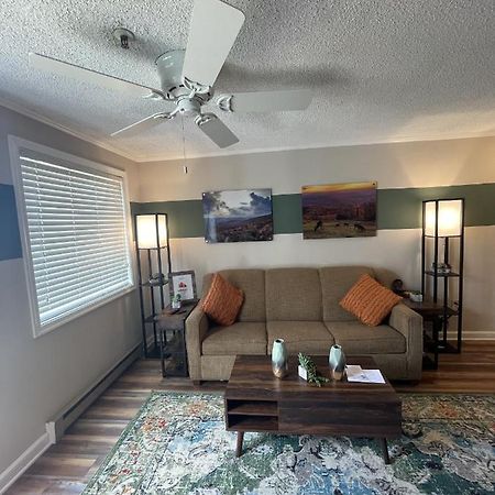 Mountain Lodge Getaway, Ski-In/Ski-Out, Heart Of The Village Snowshoe Esterno foto