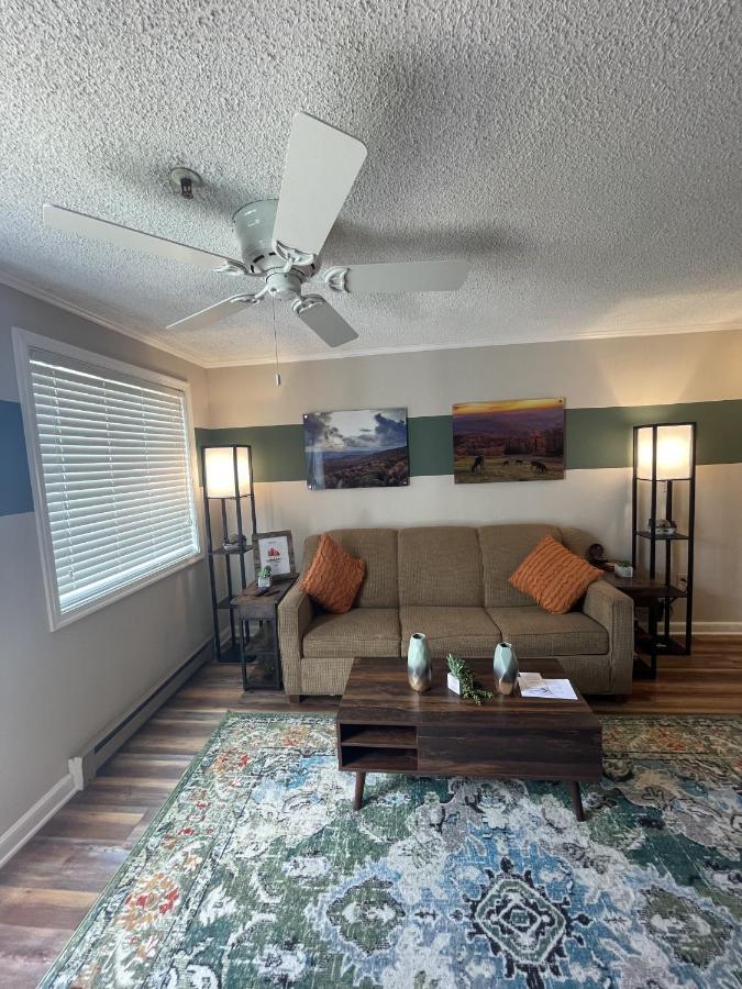 Mountain Lodge Getaway, Ski-In/Ski-Out, Heart Of The Village Snowshoe Esterno foto