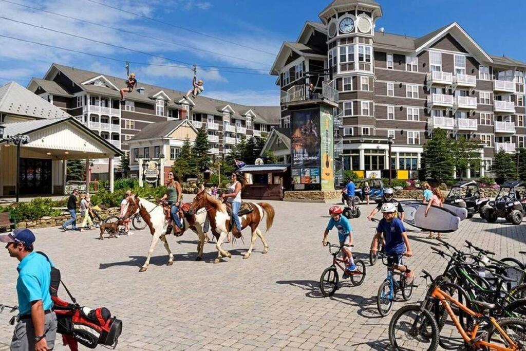 Mountain Lodge Getaway, Ski-In/Ski-Out, Heart Of The Village Snowshoe Esterno foto