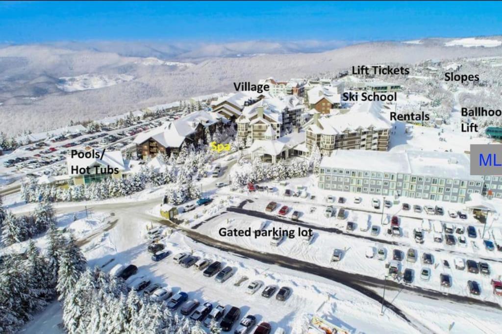 Mountain Lodge Getaway, Ski-In/Ski-Out, Heart Of The Village Snowshoe Esterno foto